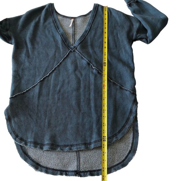 Free People Women’s Western Indigo Distressed Sweatshirt Top Size XS - Picture 6 of 13